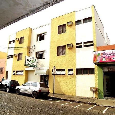 Hotel Families Uberlândia Kültér fotó