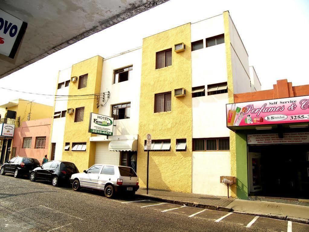 Hotel Families Uberlândia Kültér fotó